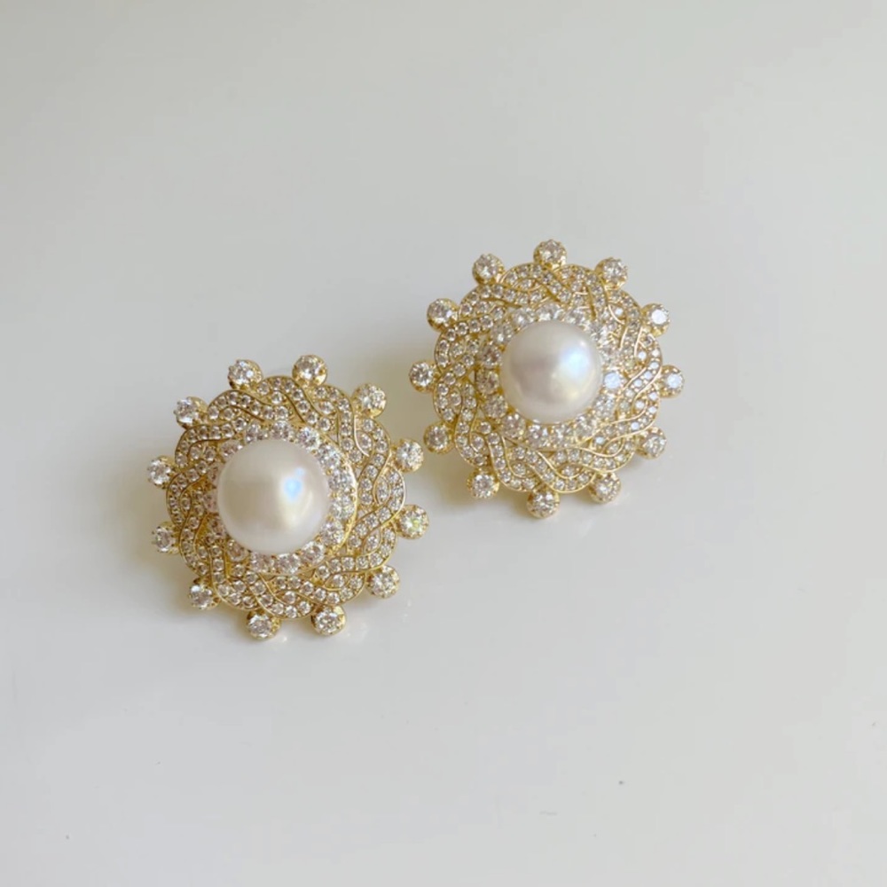 Nicola Bathie Stud Collection: Embellished + Pearl Center Stud